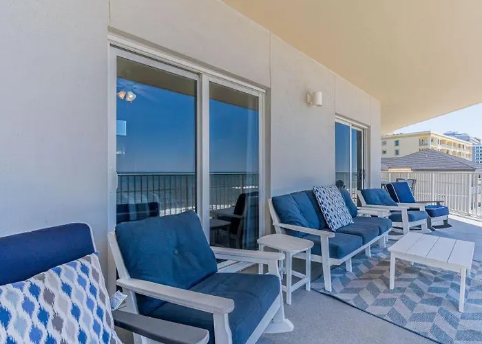 Seawind 704 By Youngs Suncoast Apartment