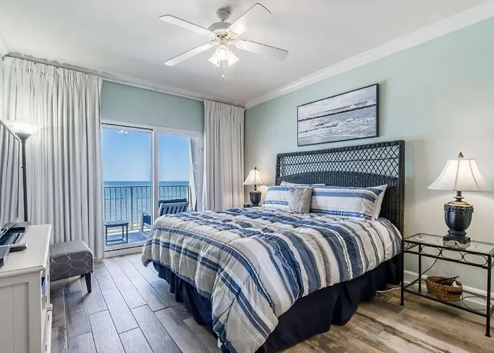 Seawind 704 By Youngs Suncoast Apartment